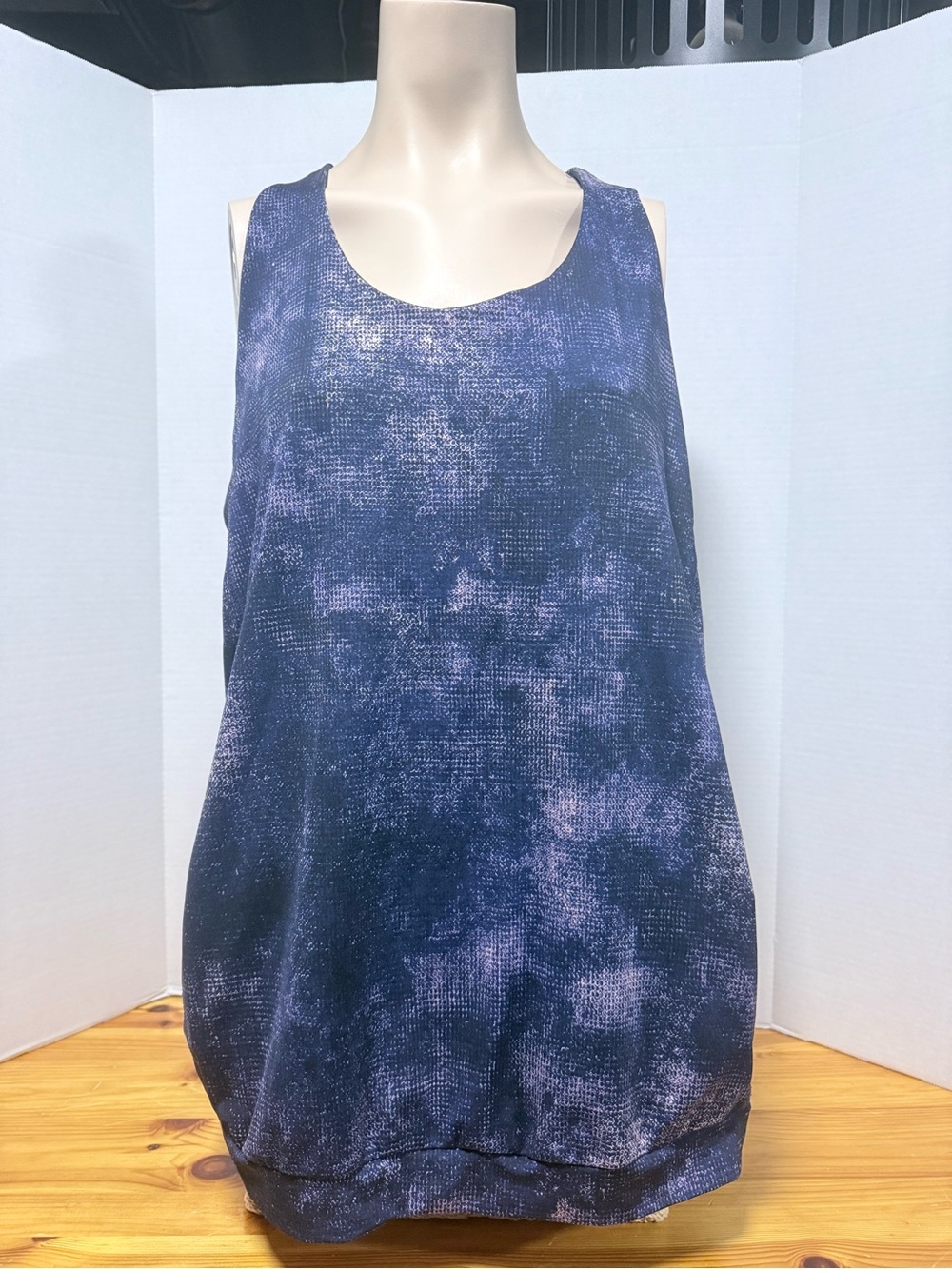Joe Fresh Navy Blue Tie-Dye Scoop Neck Work out Tank